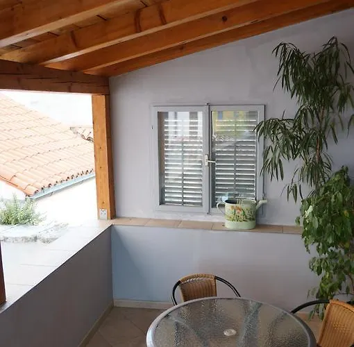 Istriana Apartament *